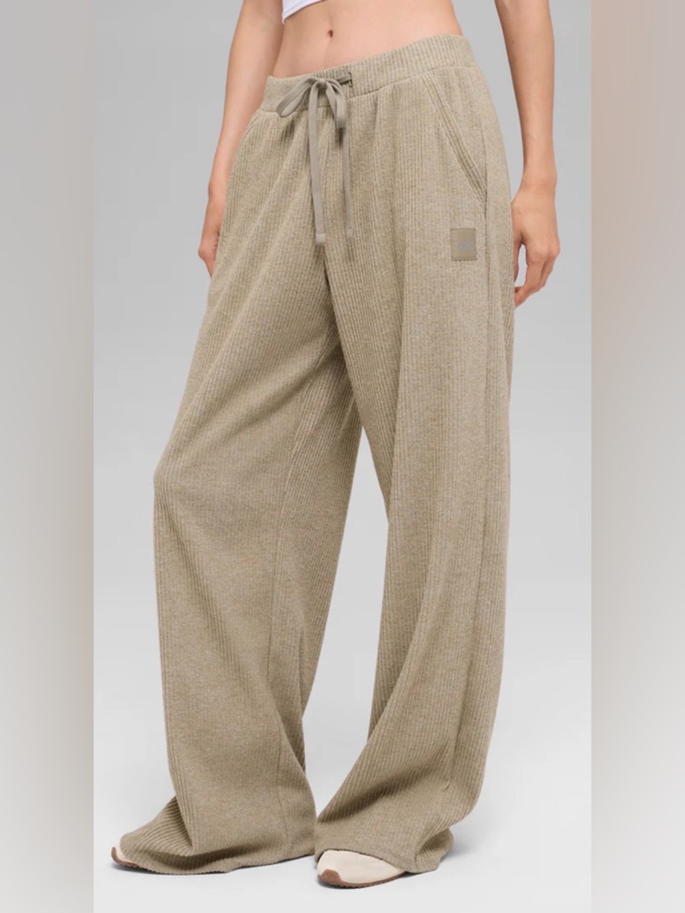 Alo Muse Wide Leg Pants - Gravel Heather